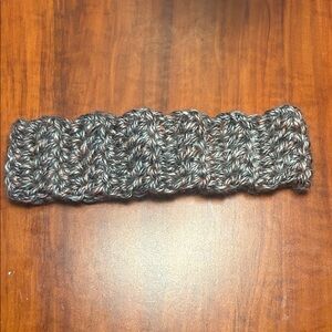 Elegant Gray Knit Headband